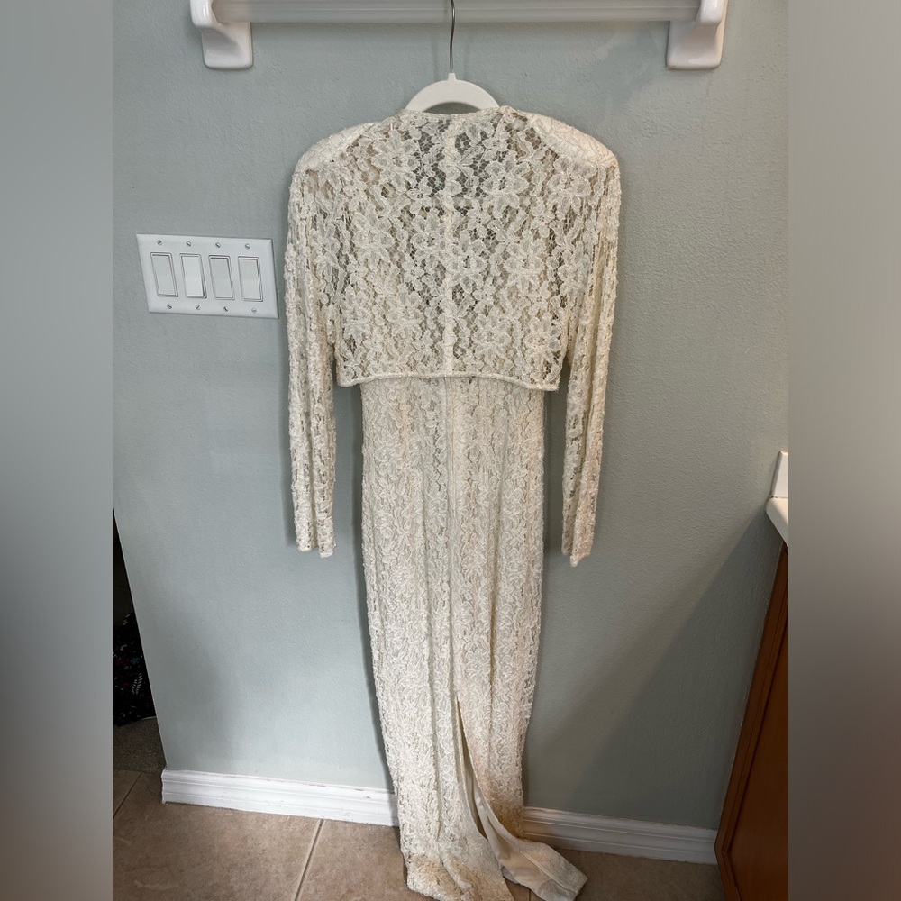 Vintage Ivory Beaded Lace Wedding Dress Bridal Gown Size 4 - Picture 15 of 15